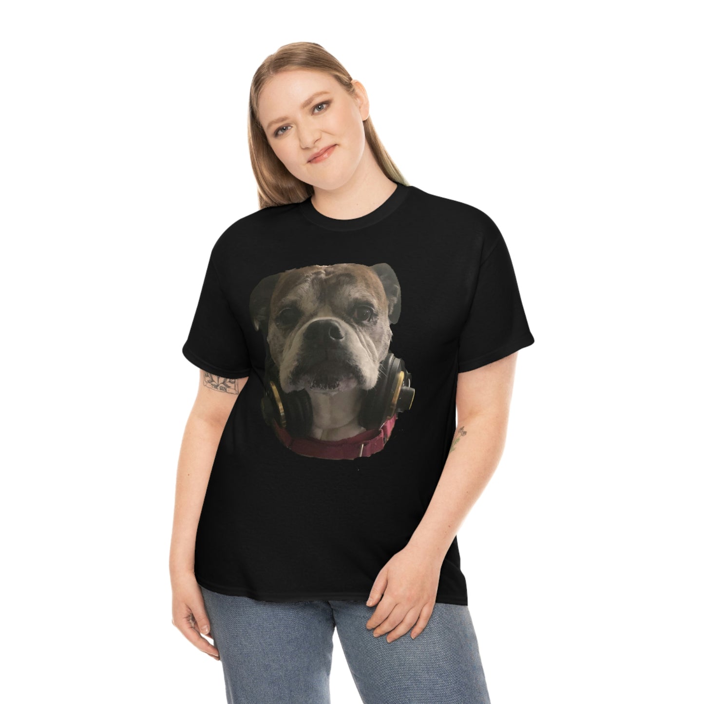 dogsonclothing - Valley Bulldog with headphones