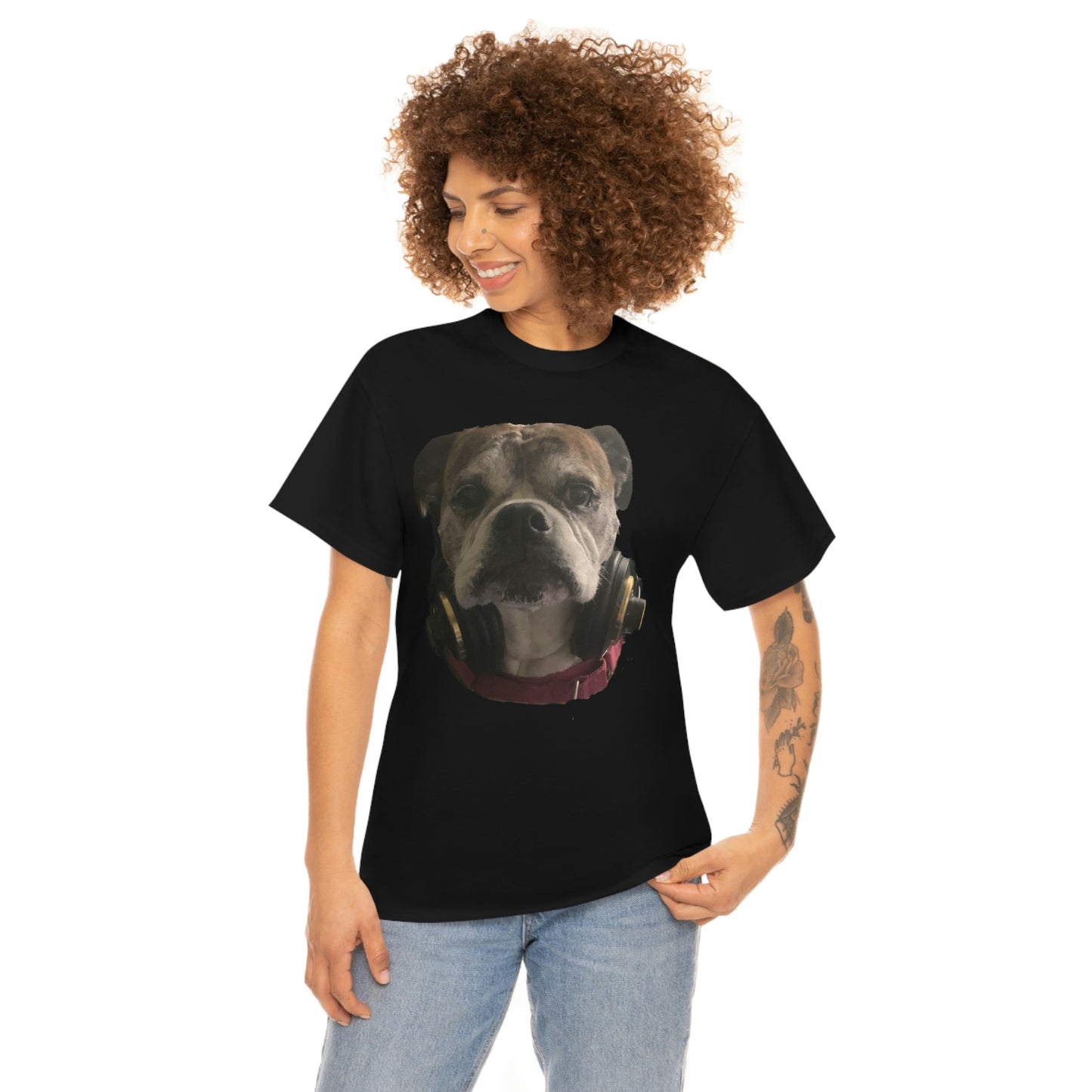 dogsonclothing - Valley Bulldog with headphones